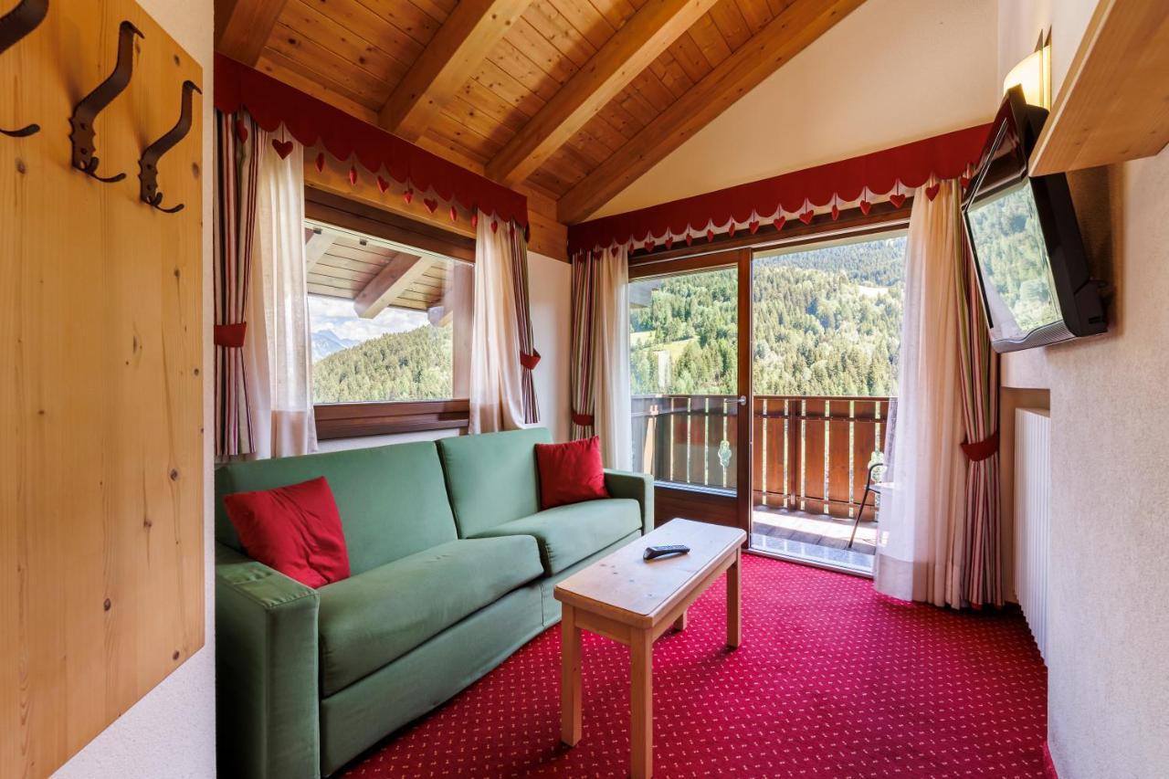 Hotel Miravalle Isolaccia Zewnętrze zdjęcie