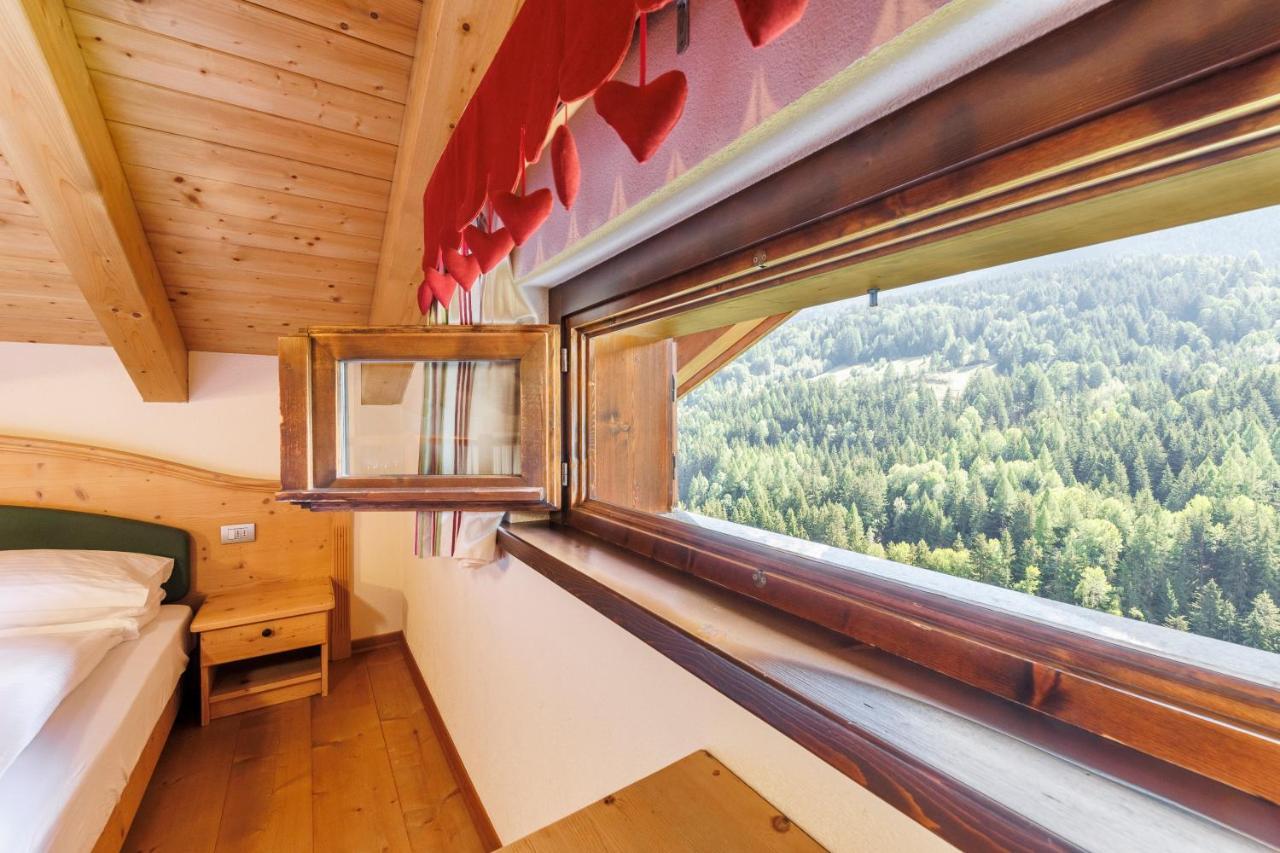 Hotel Miravalle Isolaccia Zewnętrze zdjęcie