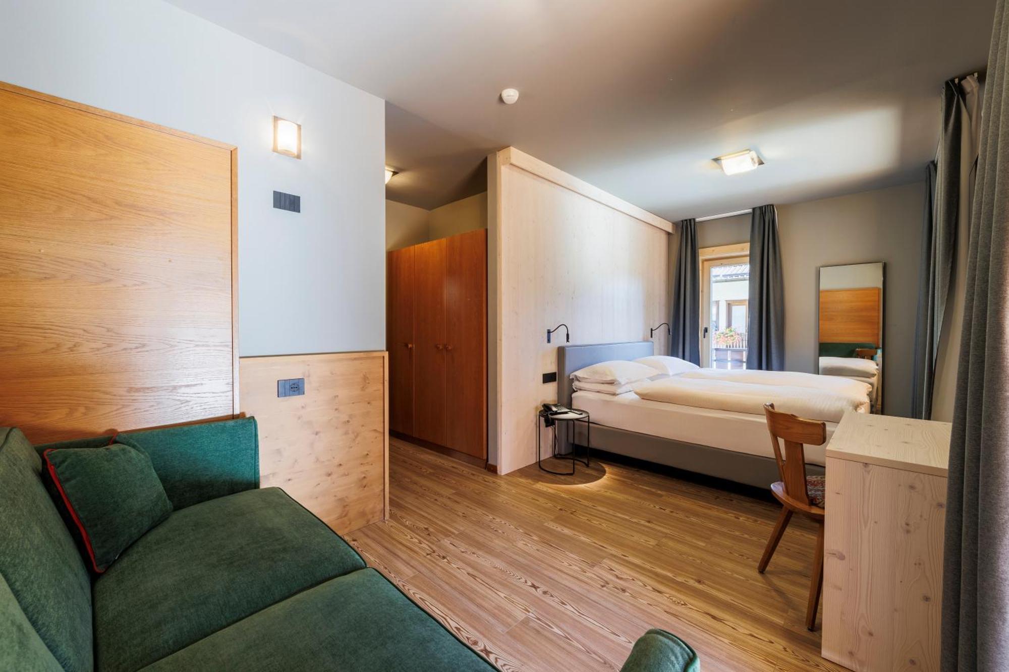 Hotel Miravalle Isolaccia Zewnętrze zdjęcie