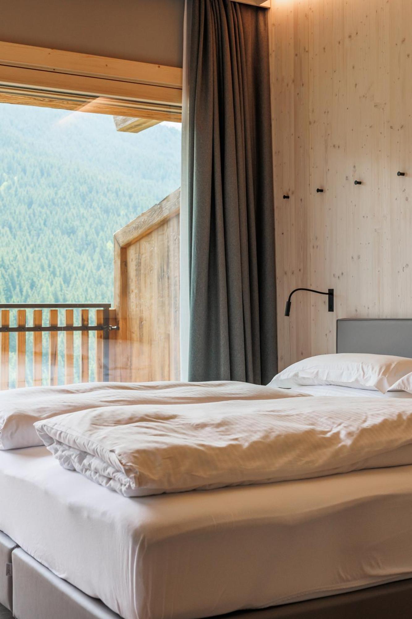 Hotel Miravalle Isolaccia Zewnętrze zdjęcie