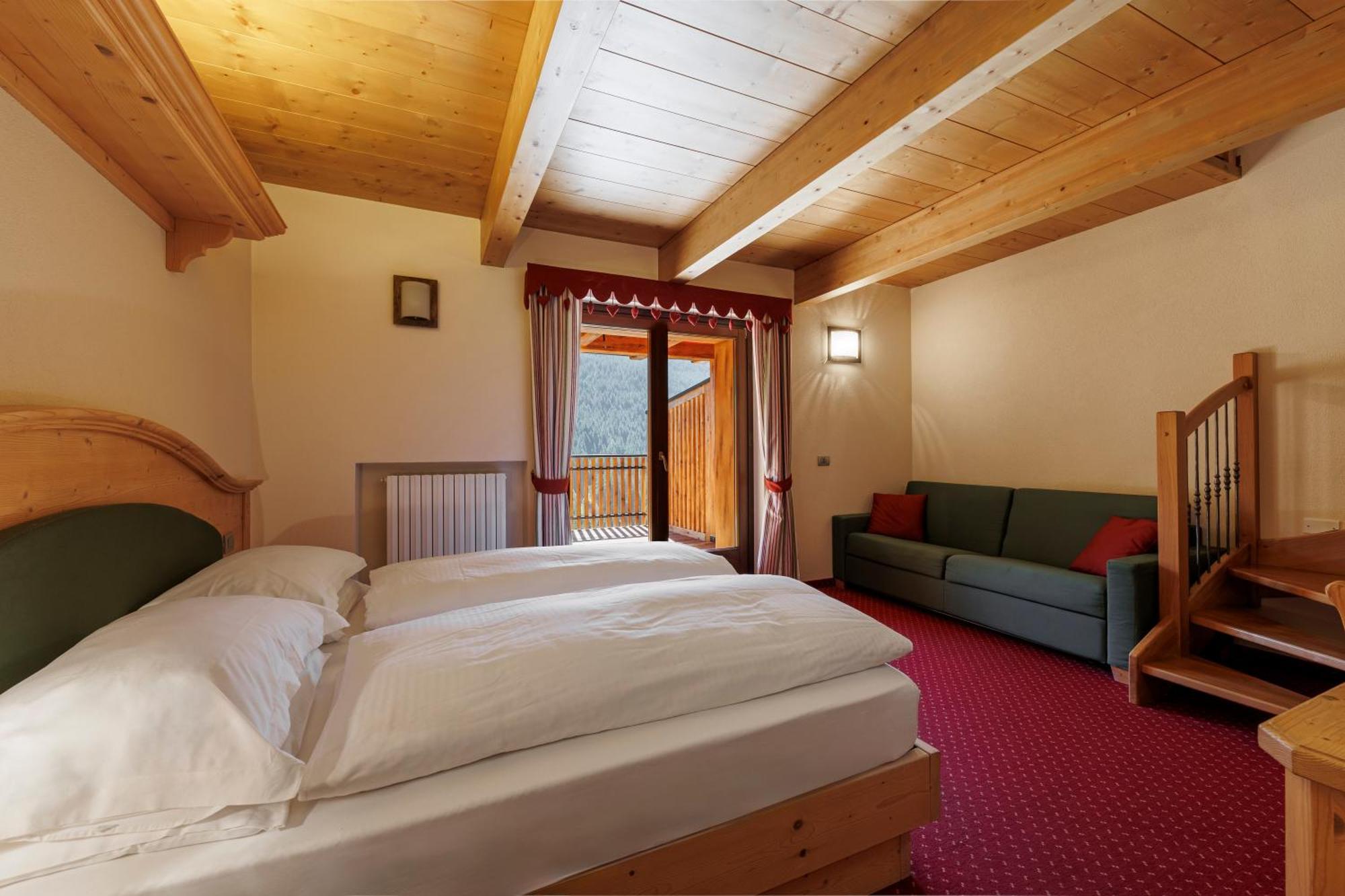 Hotel Miravalle Isolaccia Zewnętrze zdjęcie