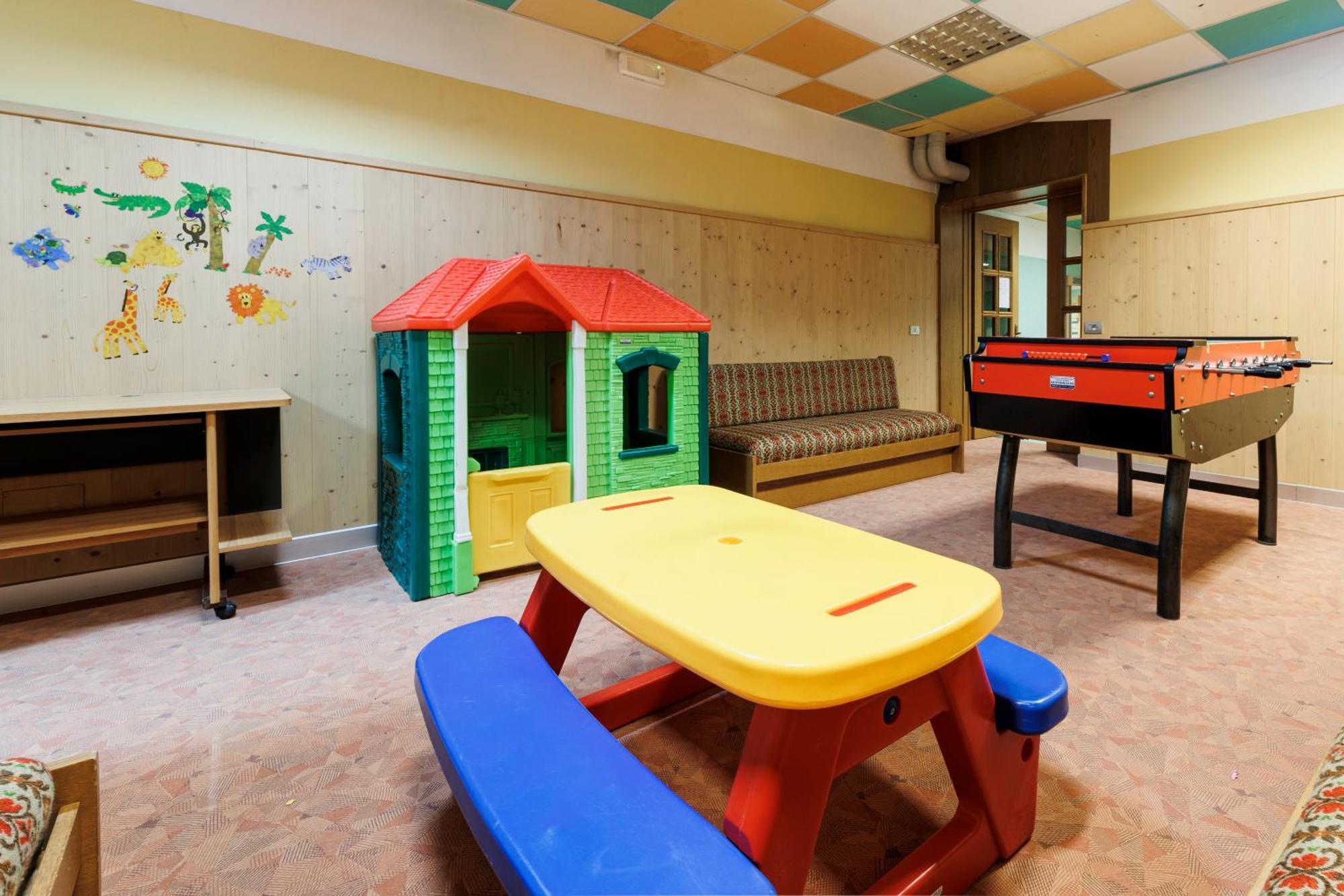 Hotel Miravalle Isolaccia Zewnętrze zdjęcie