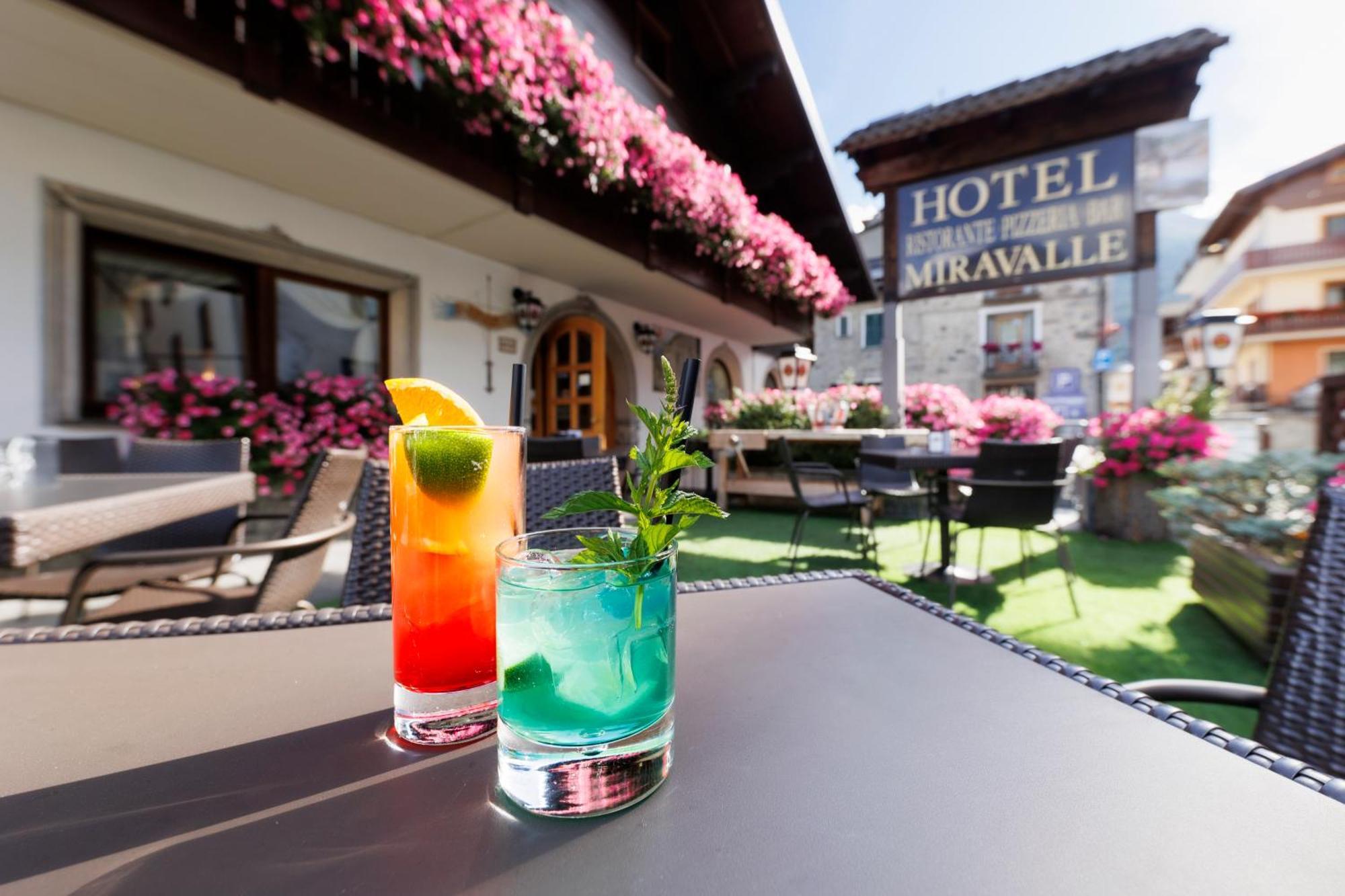 Hotel Miravalle Isolaccia Zewnętrze zdjęcie
