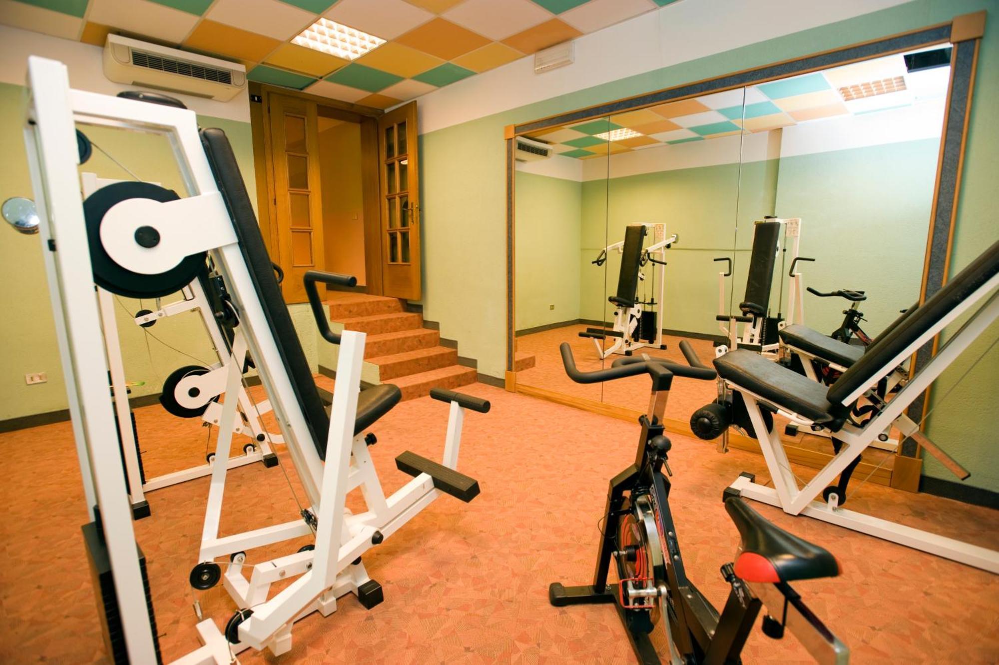 Hotel Miravalle Isolaccia Zewnętrze zdjęcie