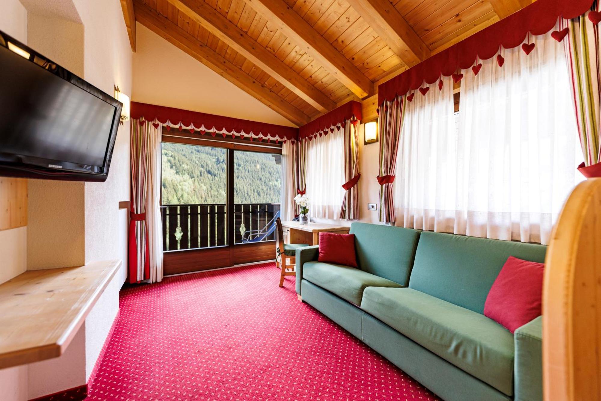 Hotel Miravalle Isolaccia Pokój zdjęcie